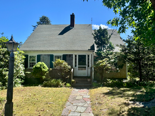 Featured Properties on Martha's Vineyard